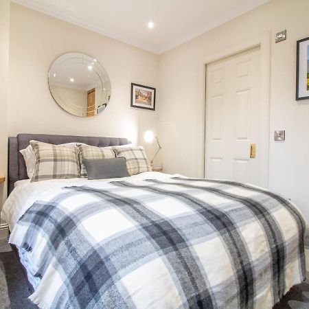 Luxury Royal Mile Apartment By The Castle - Sleeps 4 Edinburgh Dış mekan fotoğraf